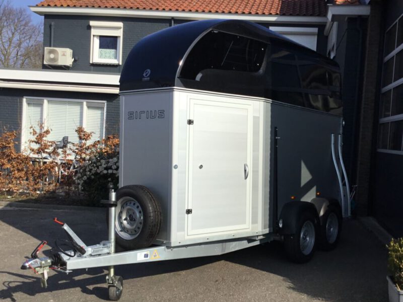 Sirius S45 Aluminium - Zadelkamer zwarte kap