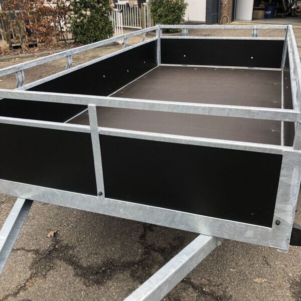 Bakwagen ongeremd 258 x 131 cm