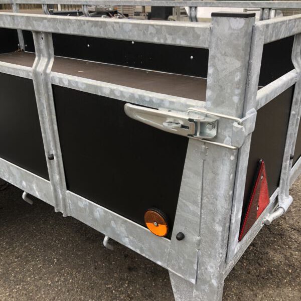 Bakwagen ongeremd 258 x 131 cm